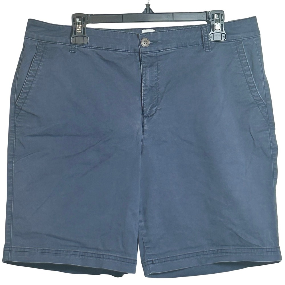 GAP Women's Size 14 Blue 9" Short Casual‎ Chino Shorts Classic Style
